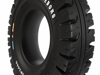 XP1000 black SE plnopryžové pneu na VZV