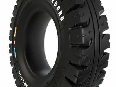 XP1000 black_small SE plnopryžové pneu na VZV
